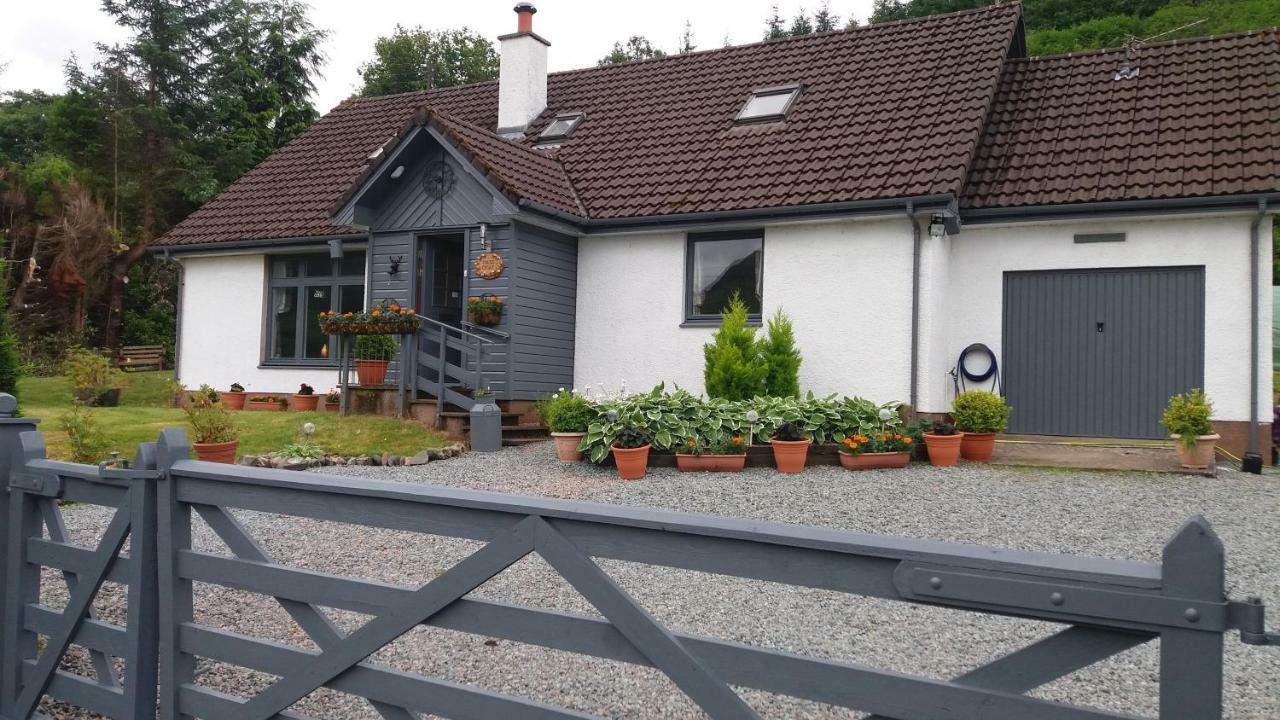 Toads Croak Bed & Breakfast Инвернес Екстериор снимка